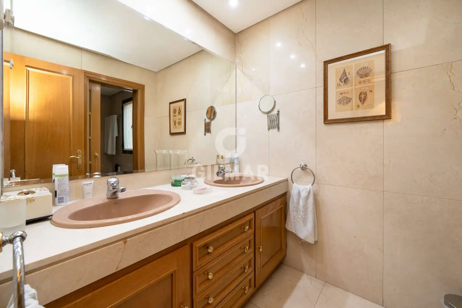 Bathroom of Detached homes for sale in Madrid  with Heating, Private garden and Swimming Pool