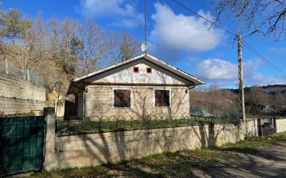 Exterior view of House or chalet for sale in Medina de Pomar