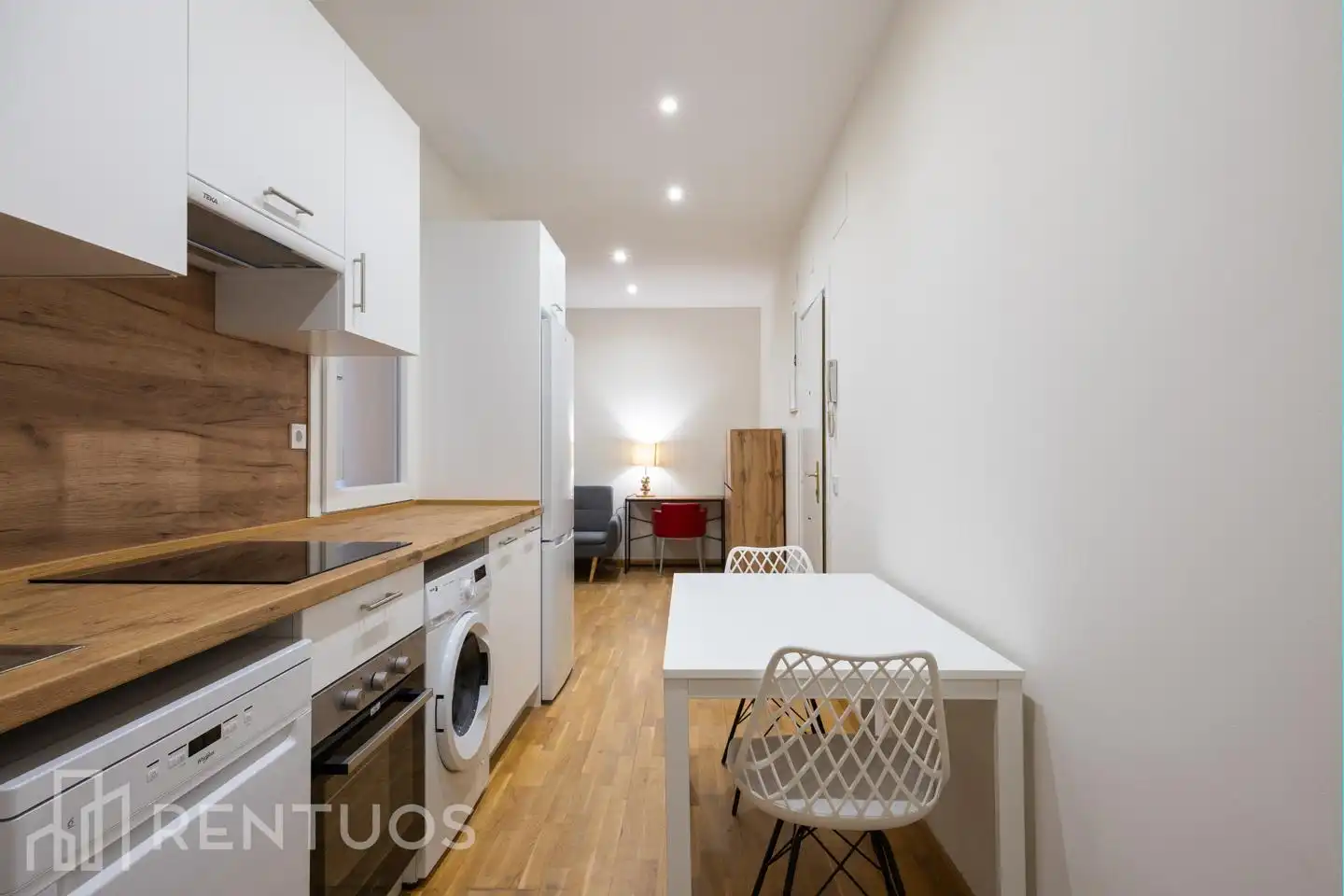 Kitchen of Flat for rent in Madrid  with Air Conditioner, Heating and Furnished