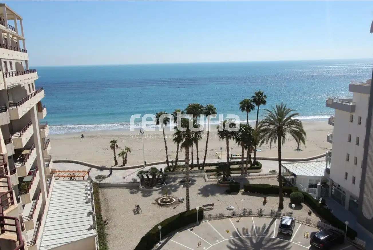 Dormitori de Àtic en venda en Calpe / Calp amb Aire condicionat, Terrassa i Moblat