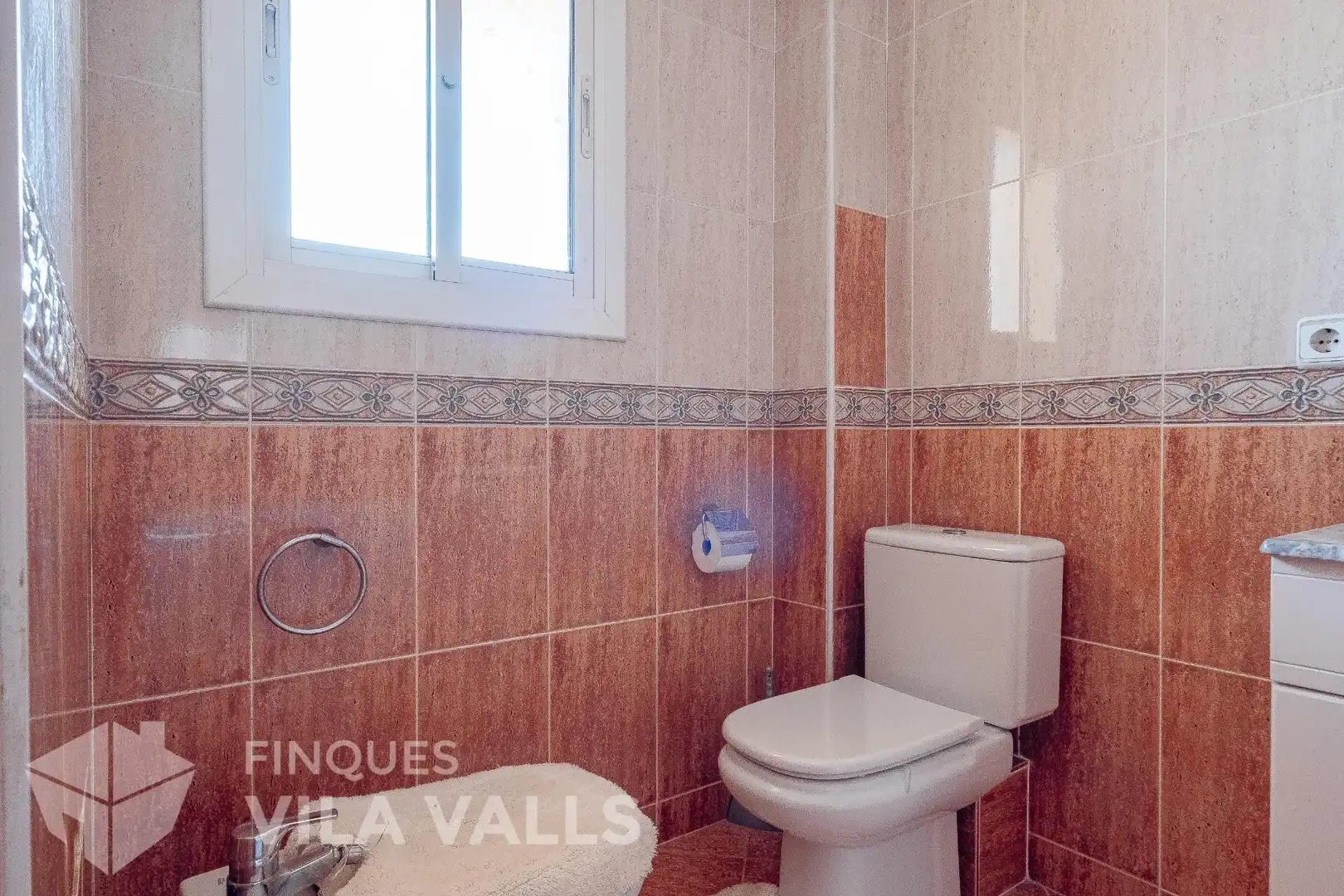 Bany de Casa o xalet en venda en Santa Eulàlia de Ronçana amb Aire condicionat i Terrassa