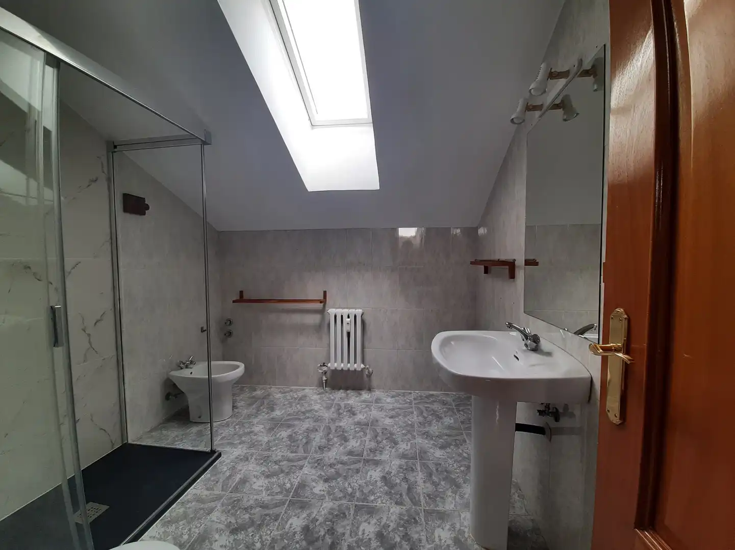 Bany de Pis de lloguer en Alcalá de Henares amb Aire condicionat, Calefacció i Parquet