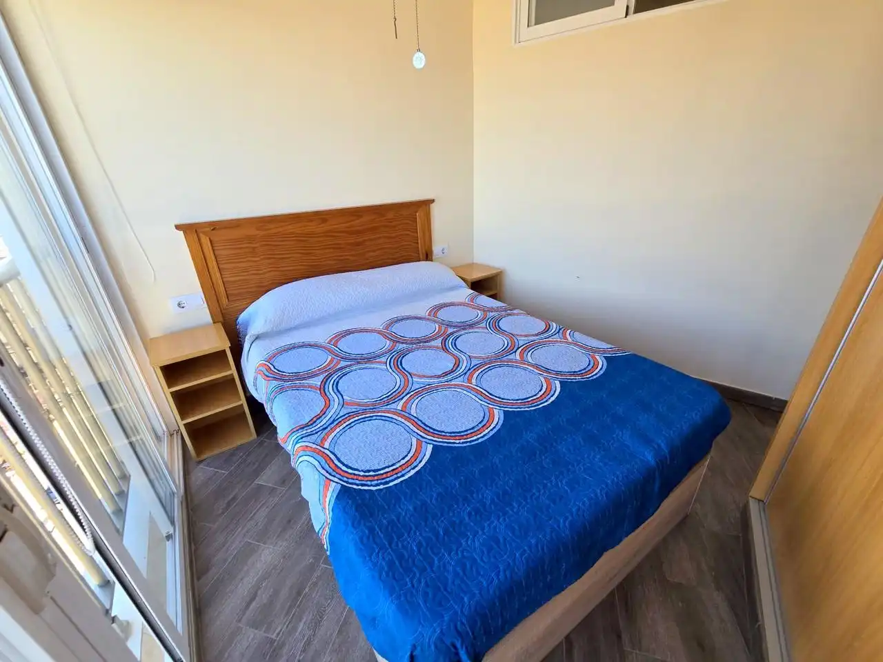 Dormitori de Apartament en venda en Gandia amb Aire condicionat, Terrassa i Moblat