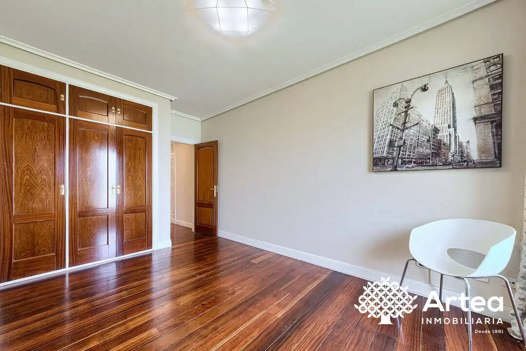 Piso en venta en Atxekolandeta Kalea, Neguri