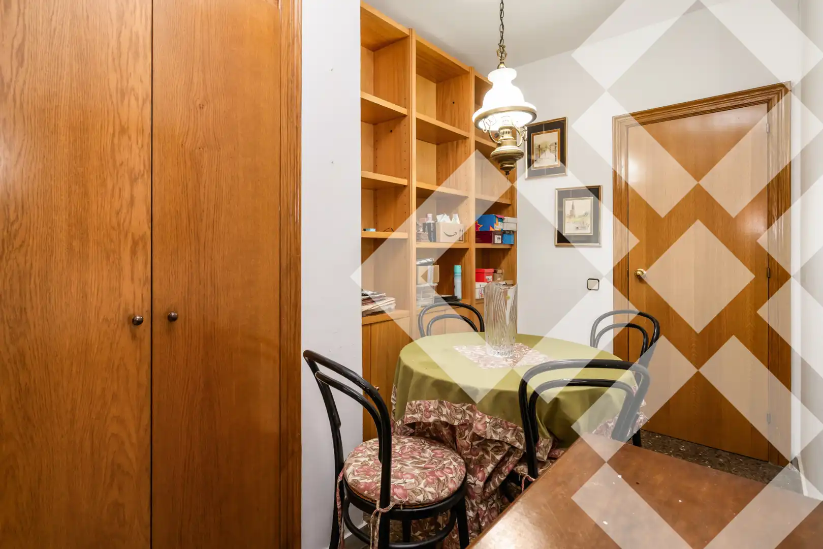 Dining room of Flat for sale in Barcelona  with Air Conditioner, Terrace and Oven