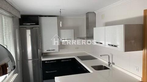 Foto 2 de Casa adosada en venda a Uruñuela, La Rioja