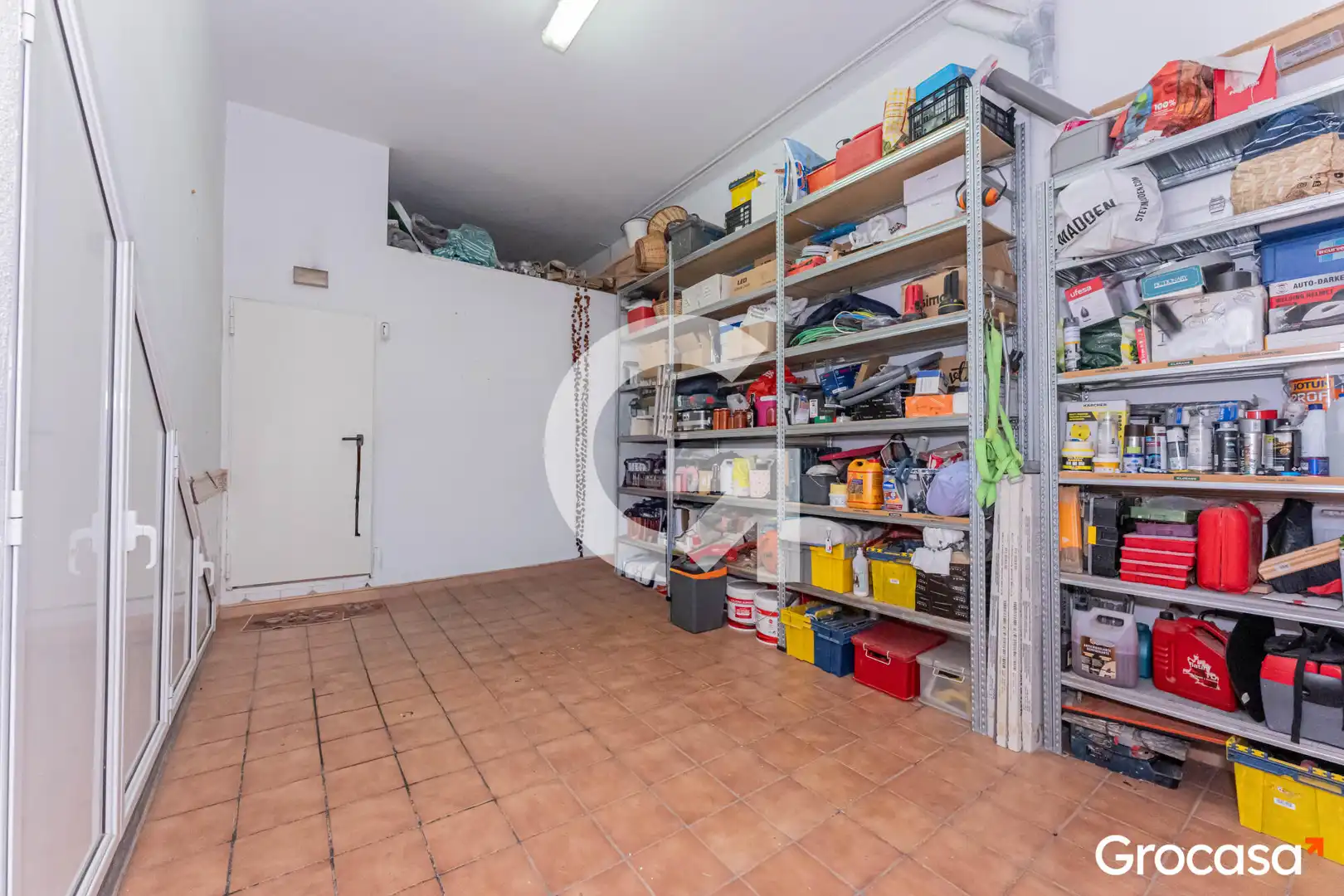 Casa adosada en venda en Cornellà de Llobregat amb Aire condicionat, Calefacció i Terrassa