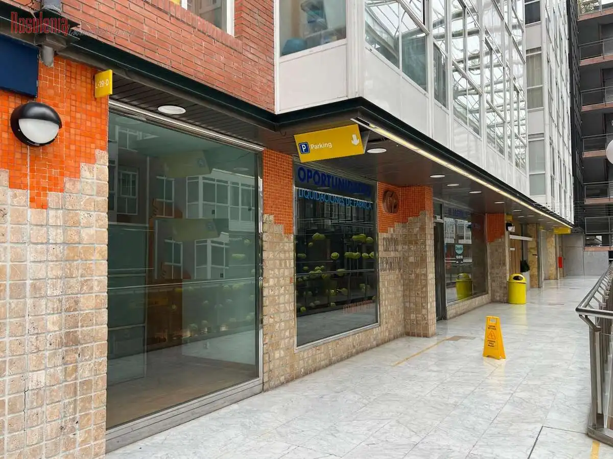 Gewerbefläche zum Verkauf in Lisboa 10