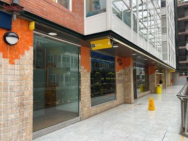 Local comercial en venda a Lisboa 10
