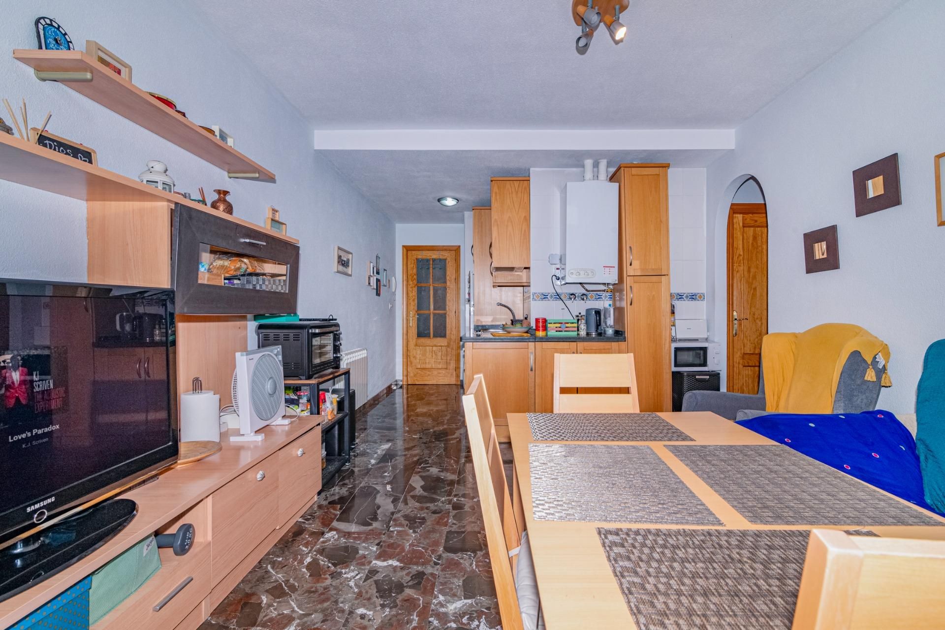 Kitchen of Flat to rent in Armilla