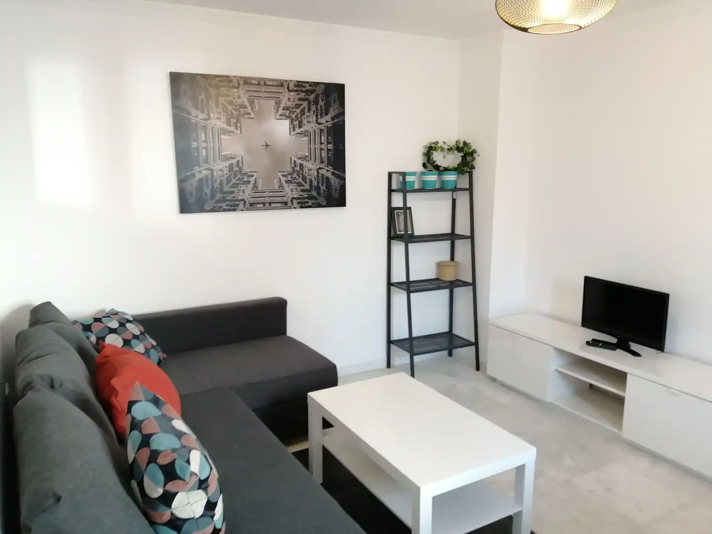 Living room of Attic for rent in  Cádiz Capital  with Air Conditioner, Terrace and Furnished