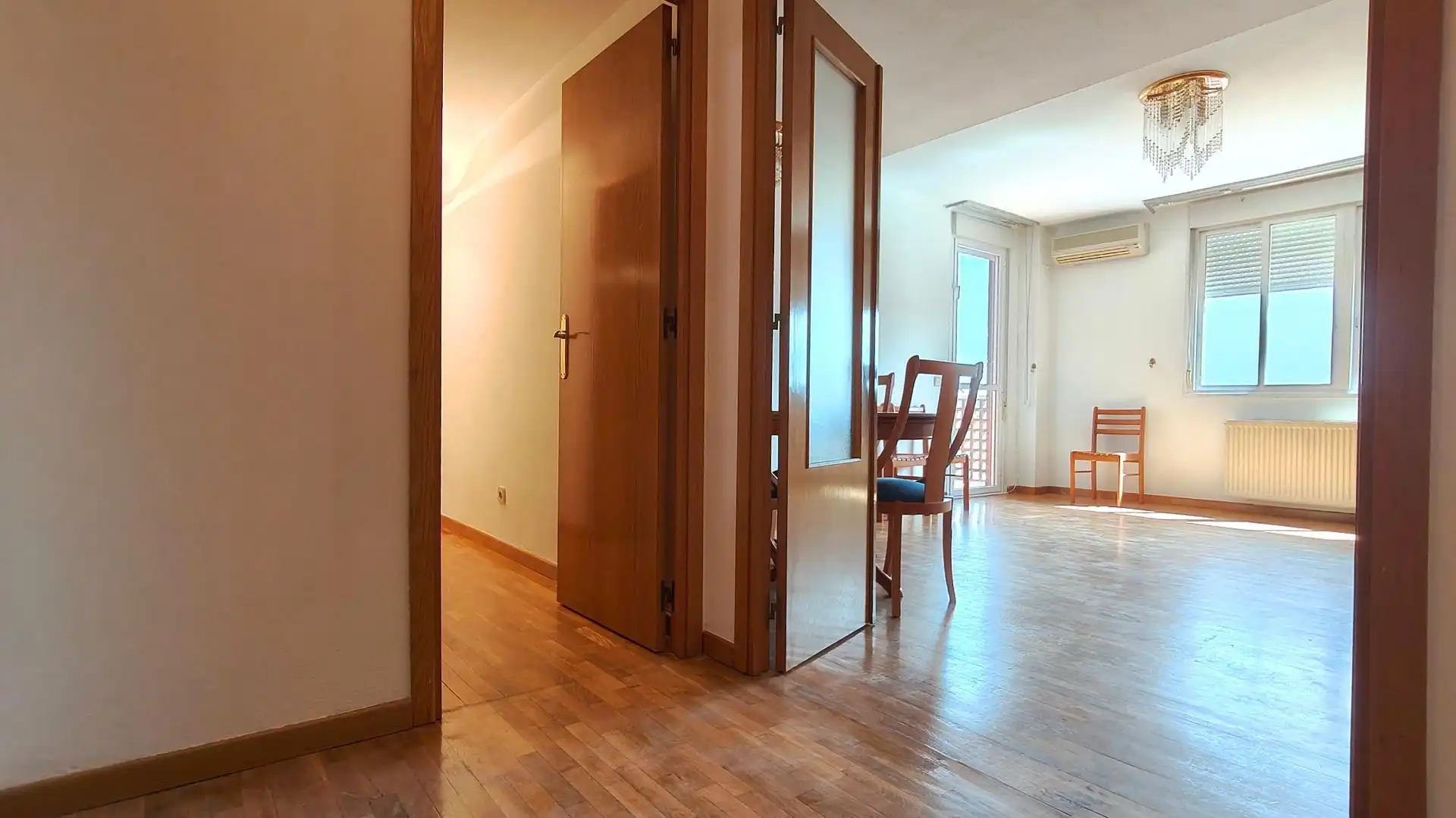 Wohnung zum Verkauf in Arganda del Rey mit Klimaanlage, Heizung und Parkett