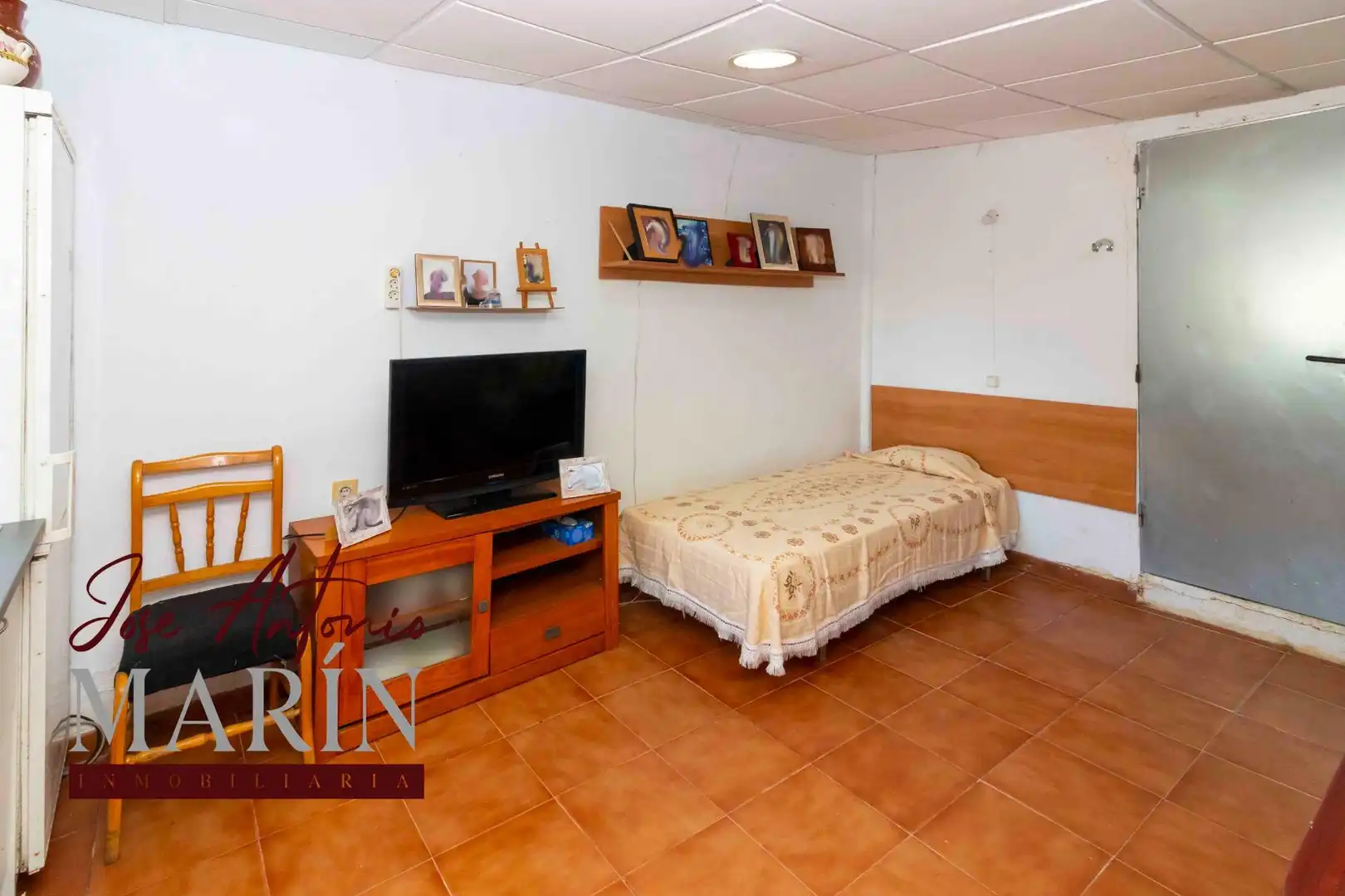 Habitación de Casa o chalet en venta en Badajoz con Aire acondicionado, Jardín privado y Piscina