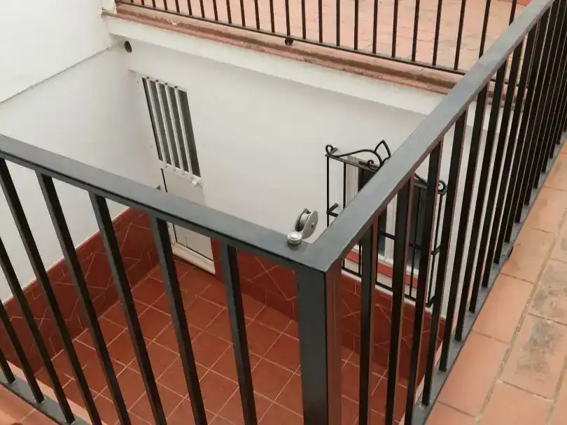 Terrasse von Wohnung zur Miete in Osuna mit Klimaanlage, Privatgarten und Möbliert