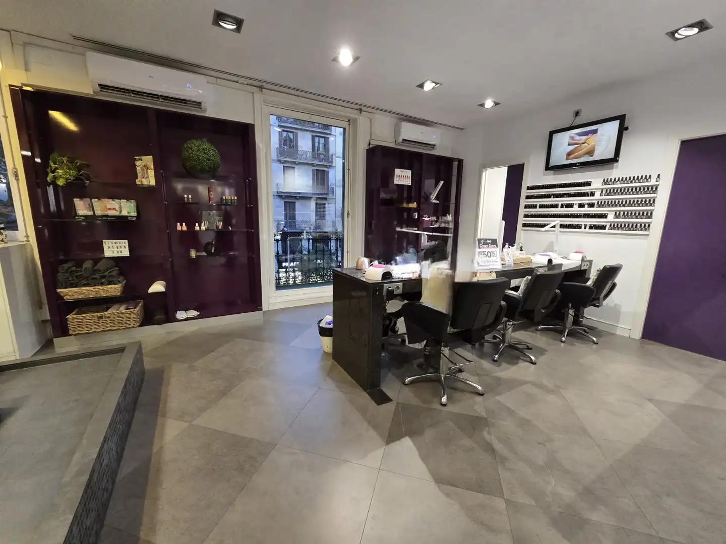 Business premises for transfer in Ciutat Vella, imagen 17