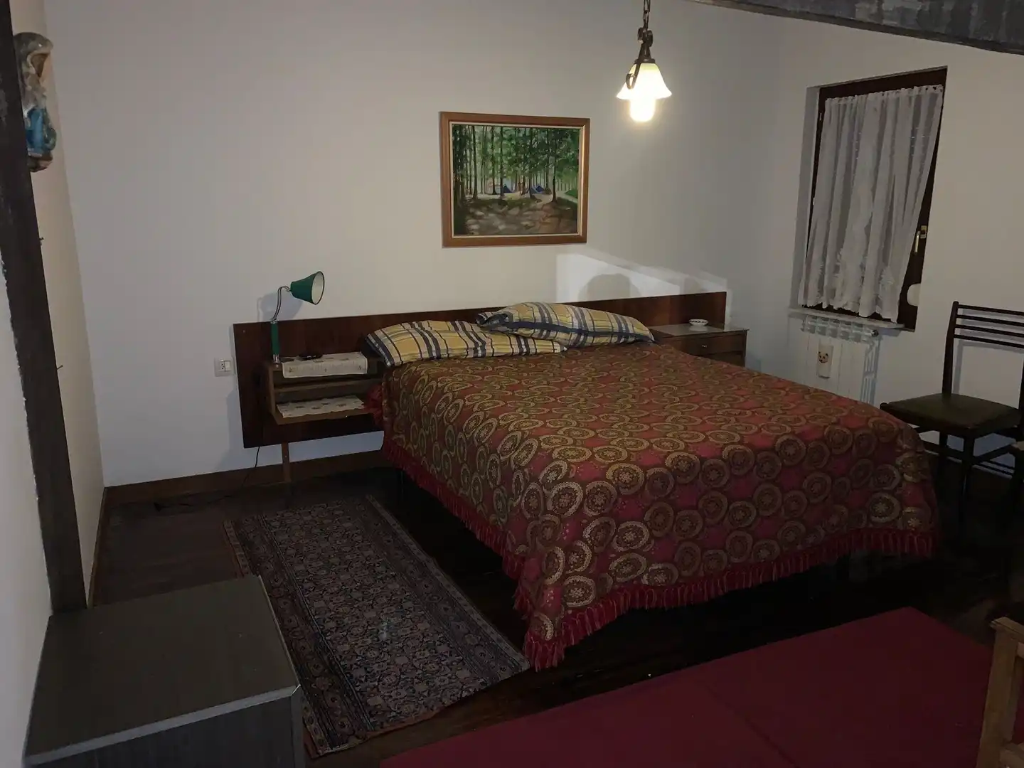 Dormitori de Casa o xalet en venda en Vitoria - Gasteiz amb Traster i Moblat