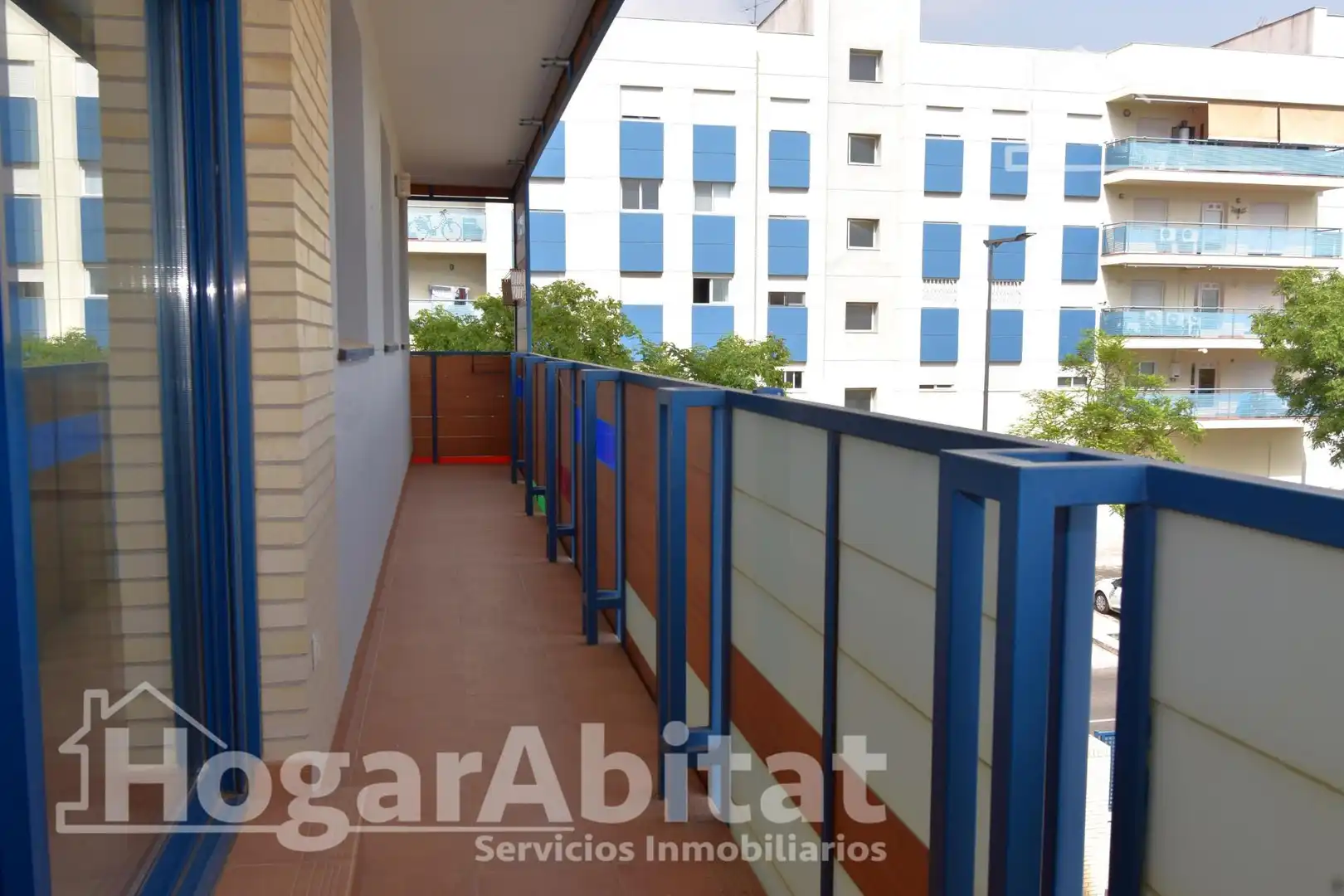 Vista exterior de Pis en venda en Paterna amb Aire condicionat, Calefacció i Balcó