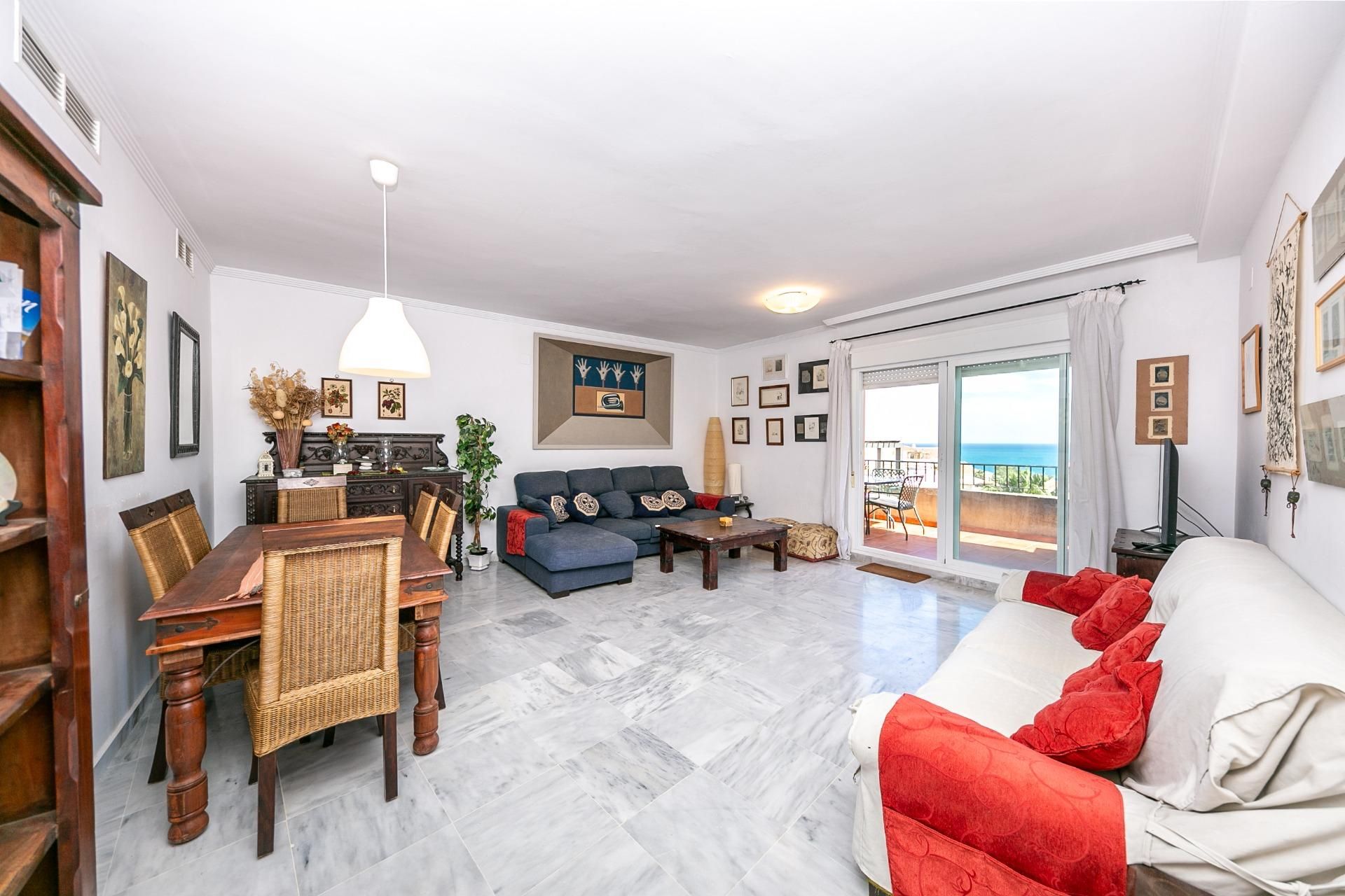 Living room of Flat for sale in Benalmádena  with Air Conditioner, Heating and Private garden