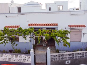 House with garden for sale in Calle Lanzarote 15