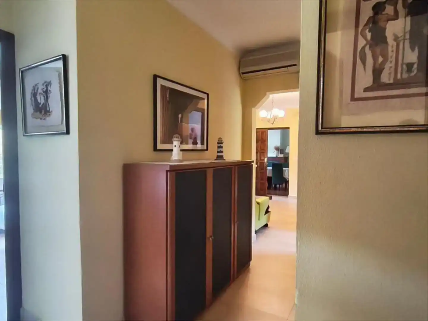 Wohnung zur Miete in La Llacuna mit Klimaanlage, Privatgarten und Schwimmbad
