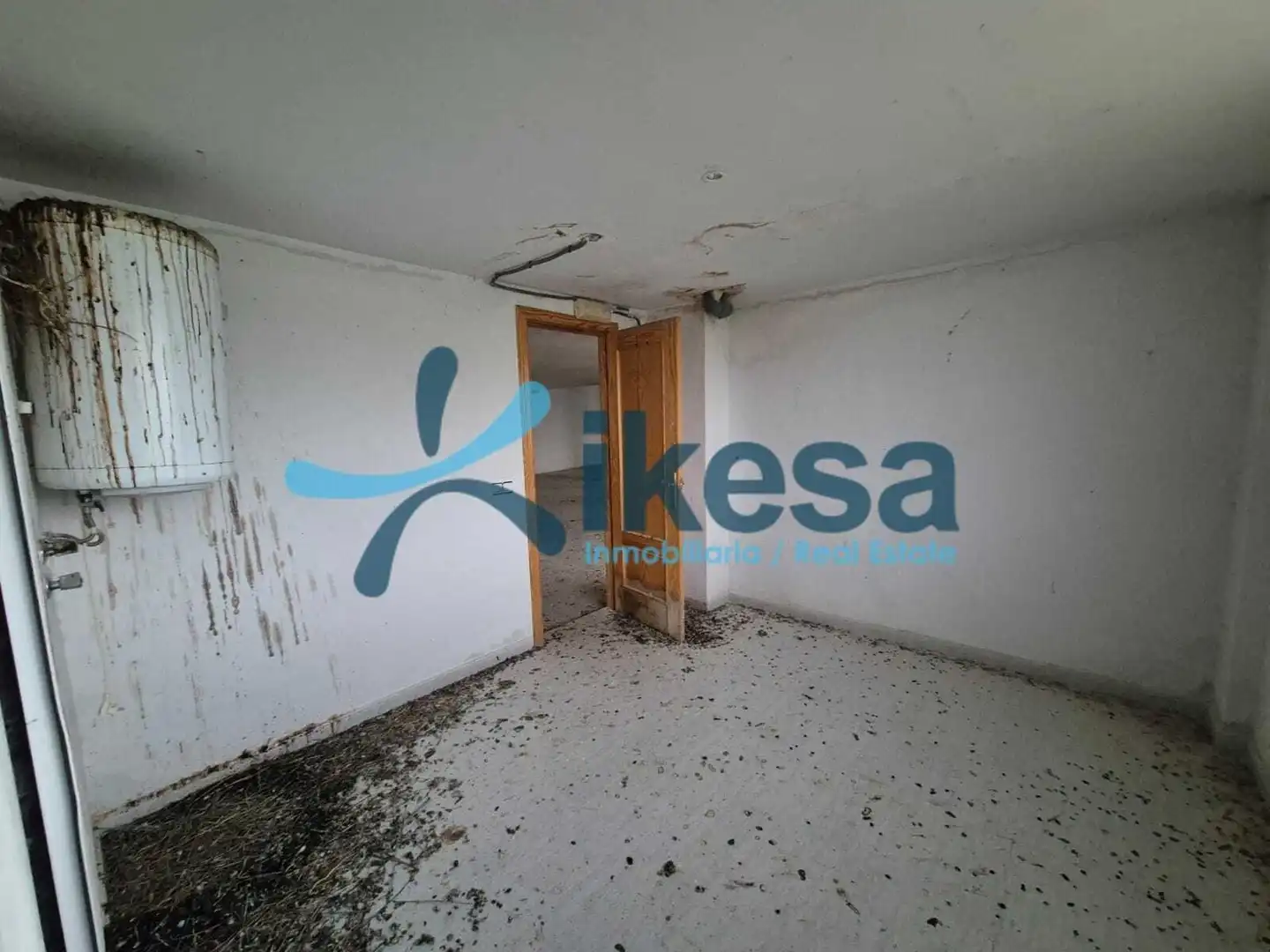 Business premises for sale in Santa Cruz del Comercio, imagen 7
