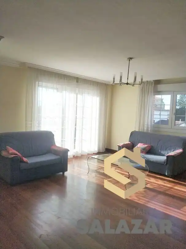 Sala de estar de Piso de alquiler en Loiu con Calefacción y Terraza