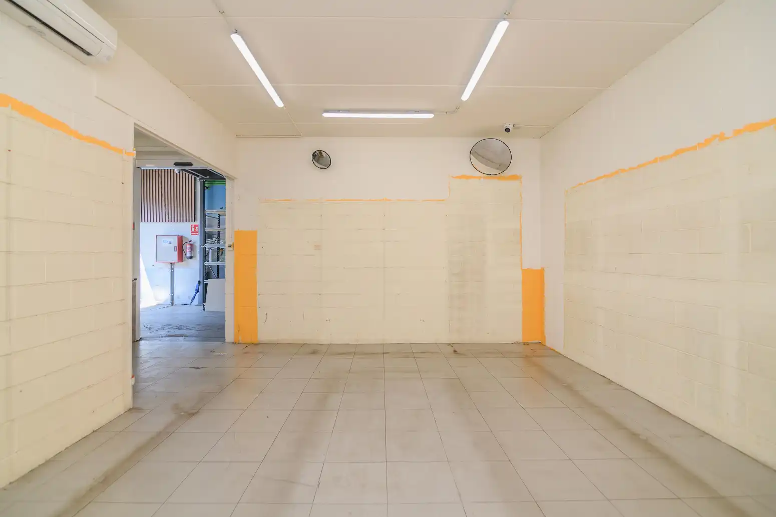 Fabrikhallen zur Miete in Viladecans