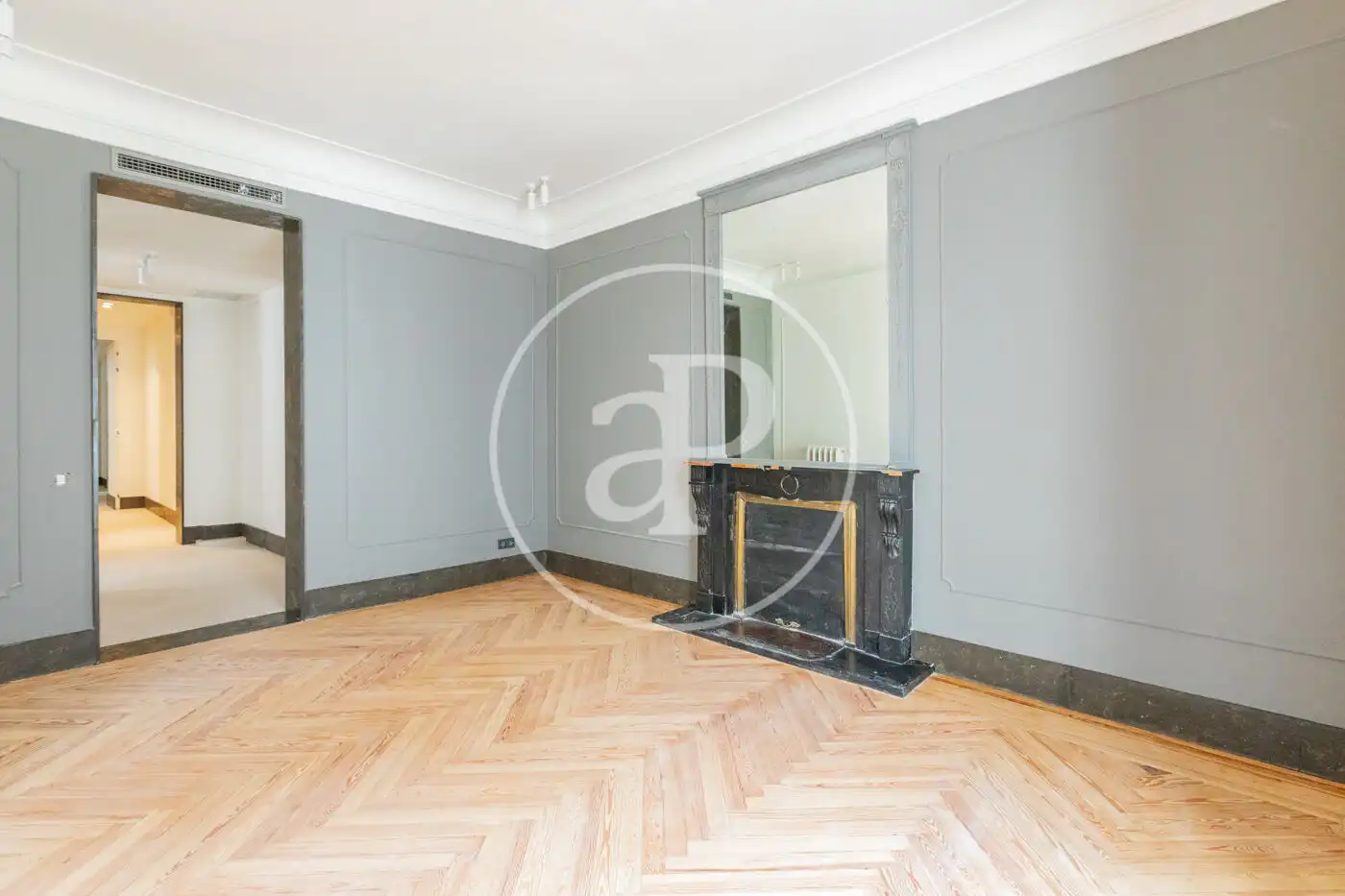 Schlafzimmer von Wohnung zur Miete in Madrid mit Klimaanlage, Heizung und Möbliert