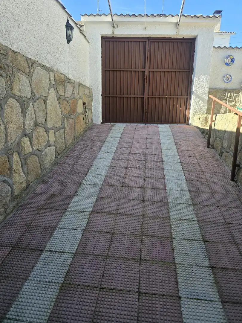 Casa adosada en venda a Calle Río Duero, Villamanta