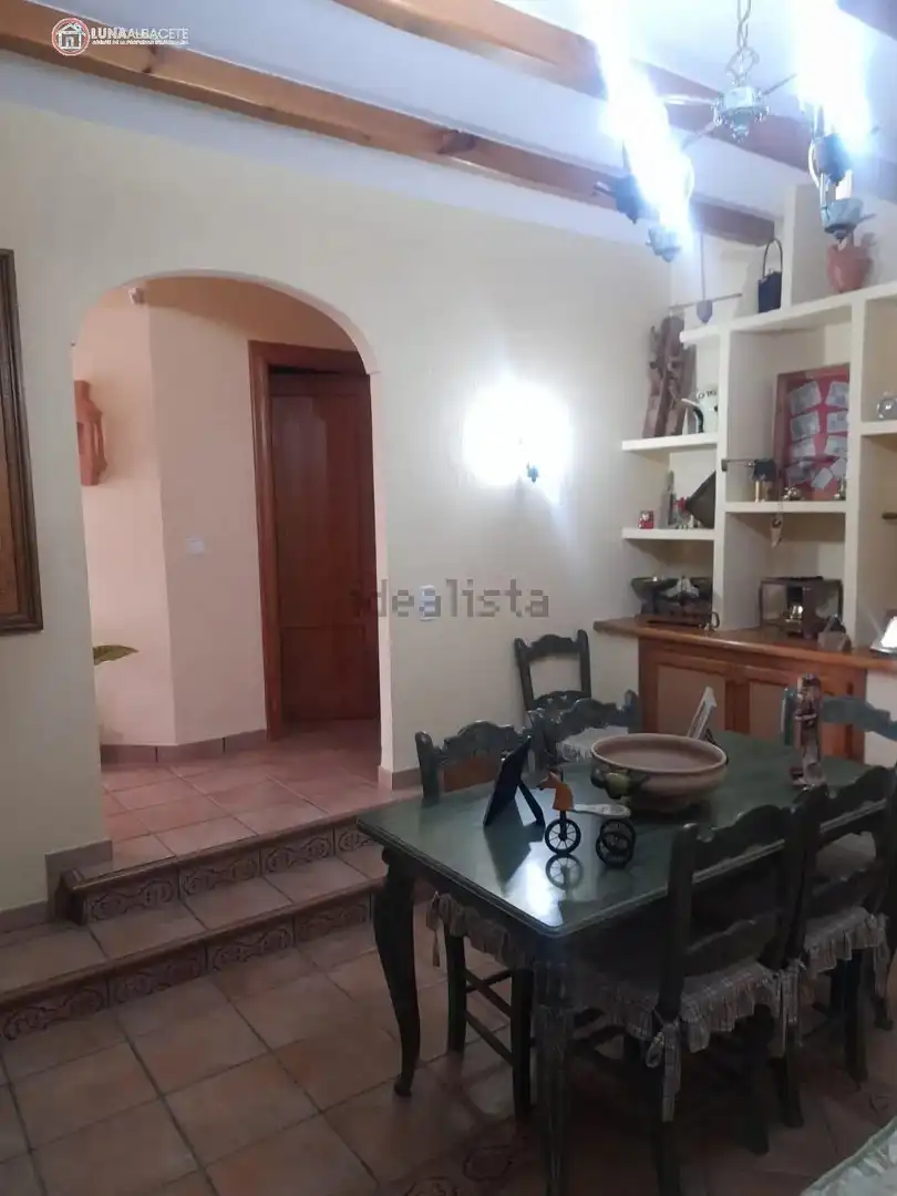 Dormitori de Casa o xalet en venda en Albacete amb Aire condicionat, Calefacció i Jardí privat
