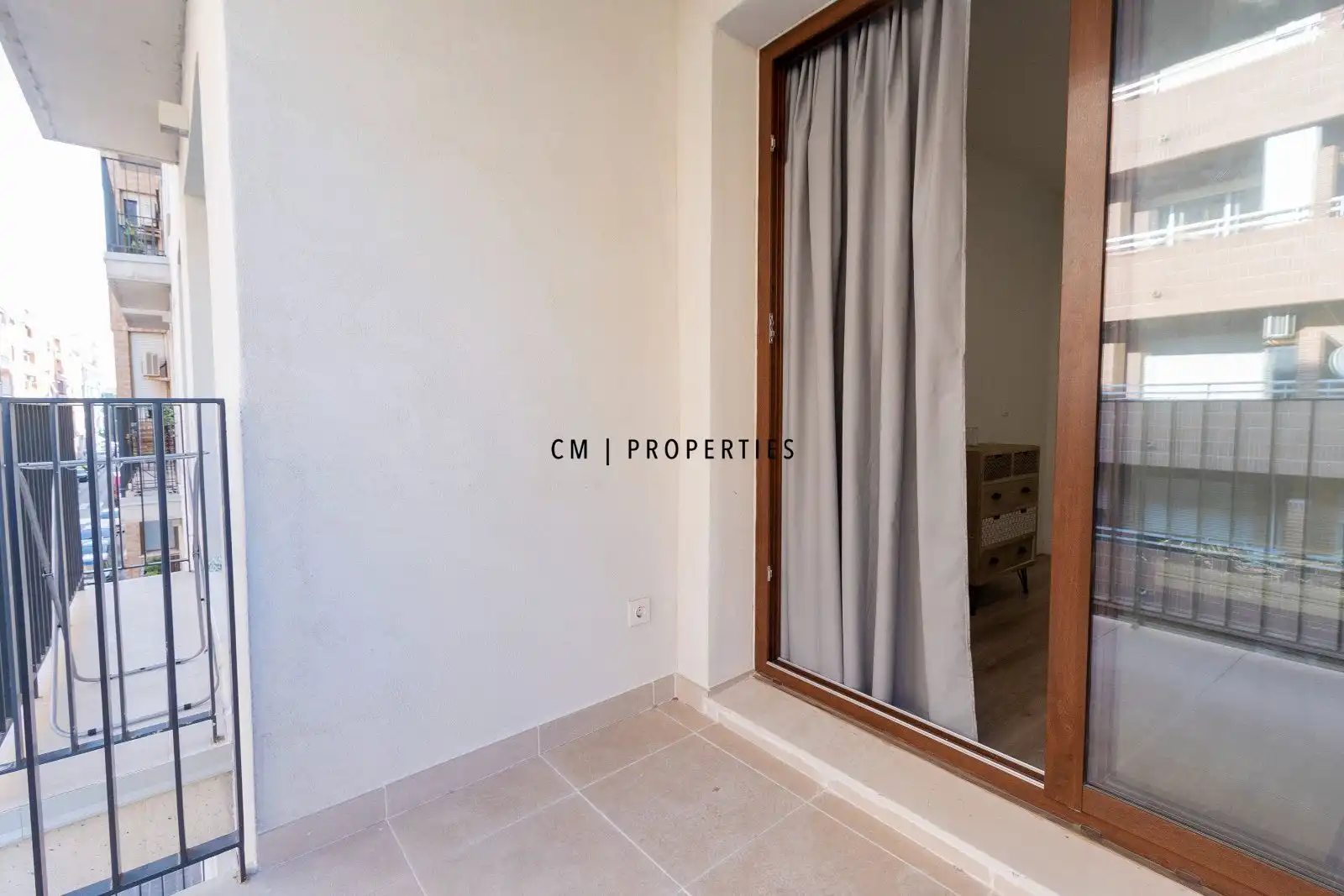 Balcony of Flat for rent in Valencia  with Air Conditioner, Heating and Furnished