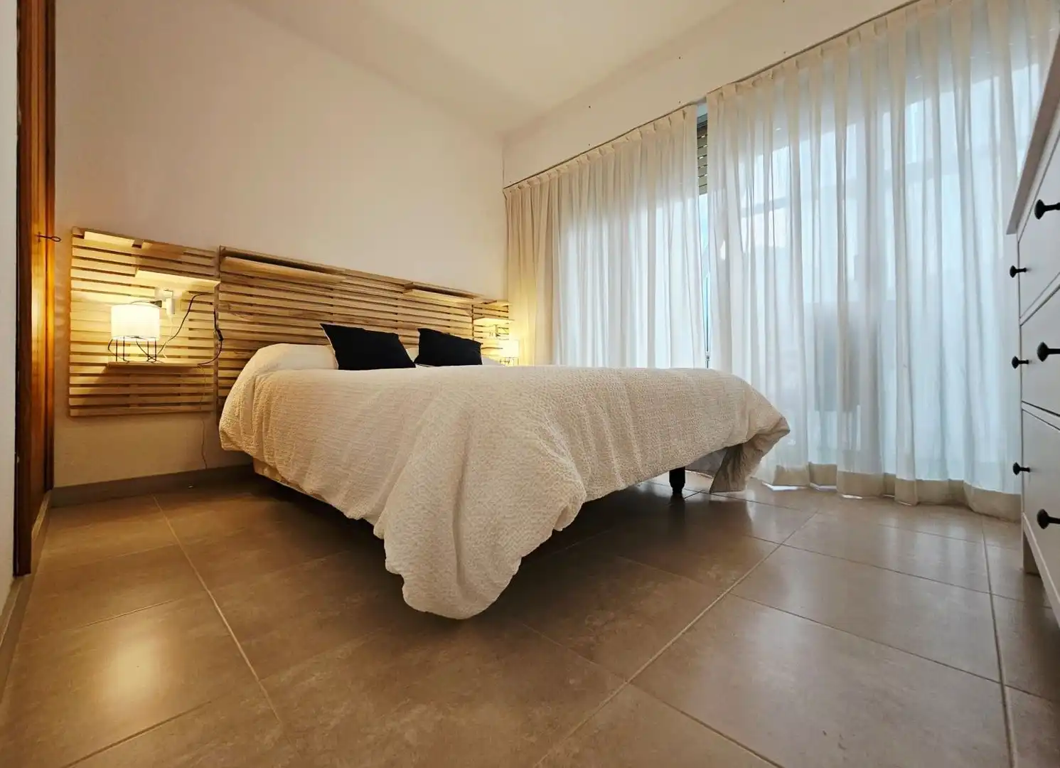 Dormitori de Apartament en venda en La Nucia amb Piscina comunitària