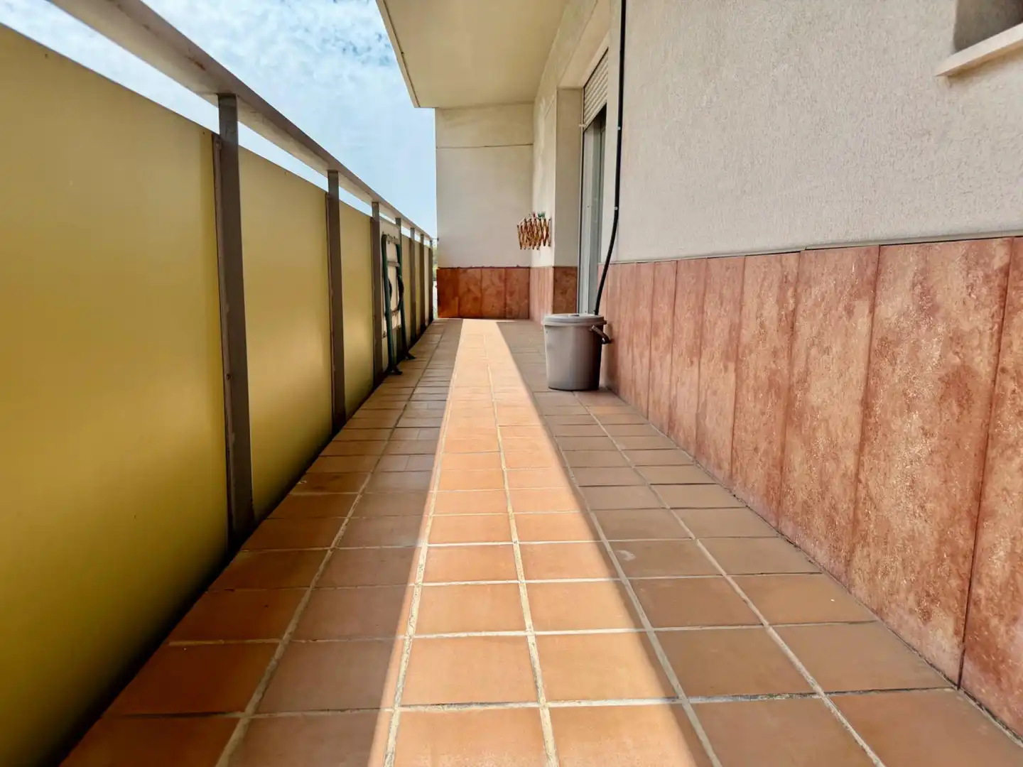 Terrasse von Wohnung zum Verkauf in Mataró mit Klimaanlage, Heizung und Parkett