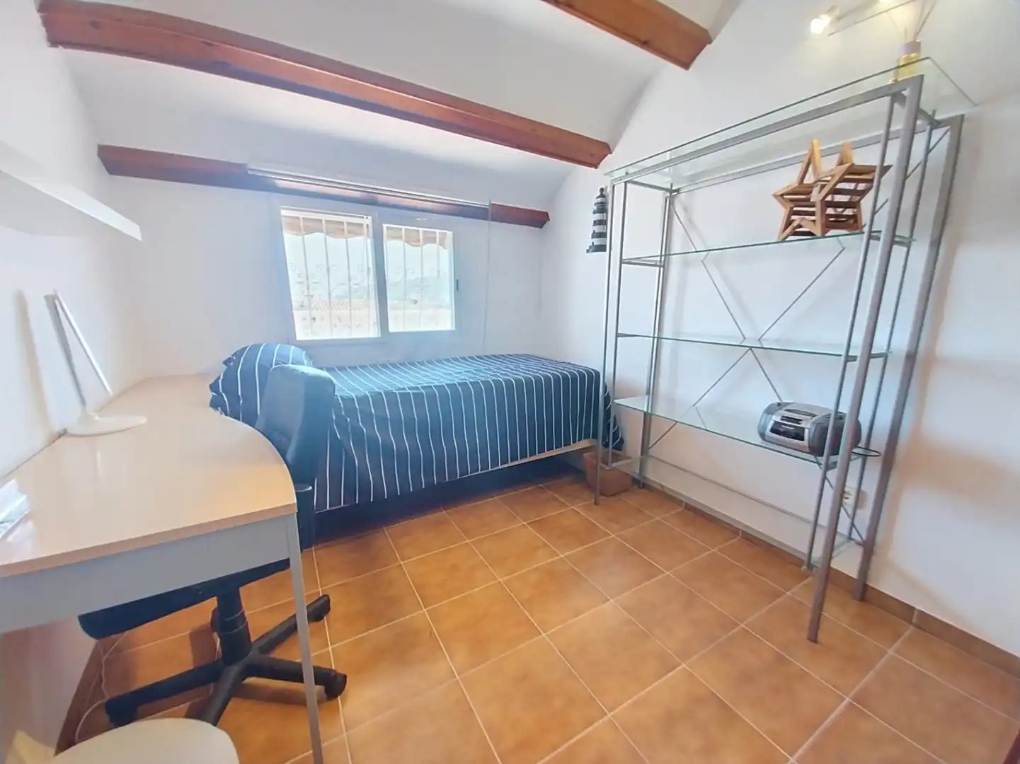 Dormitori de Casa o xalet en venda en L'Alfàs del Pi amb Aire condicionat, Jardí privat i Terrassa