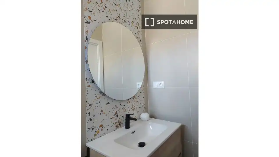 Habitación en La Carihuela - Los Nidos