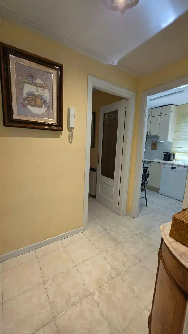 Flat for sale in Parla  with Air Conditioner, Heating and Terrace