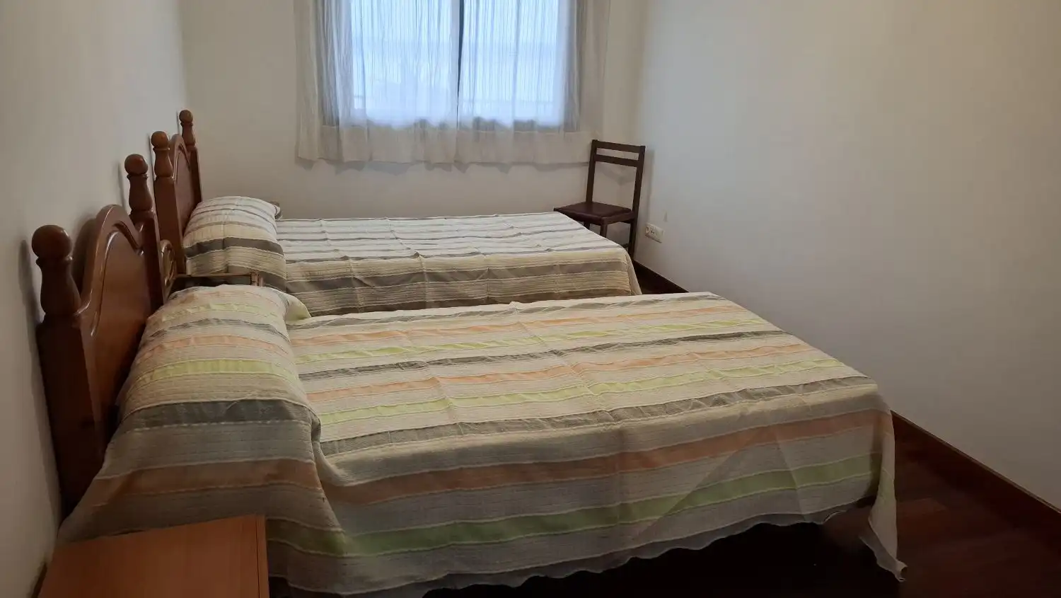 Habitación de Apartamento de alquiler en Boiro con Terraza y Amueblado