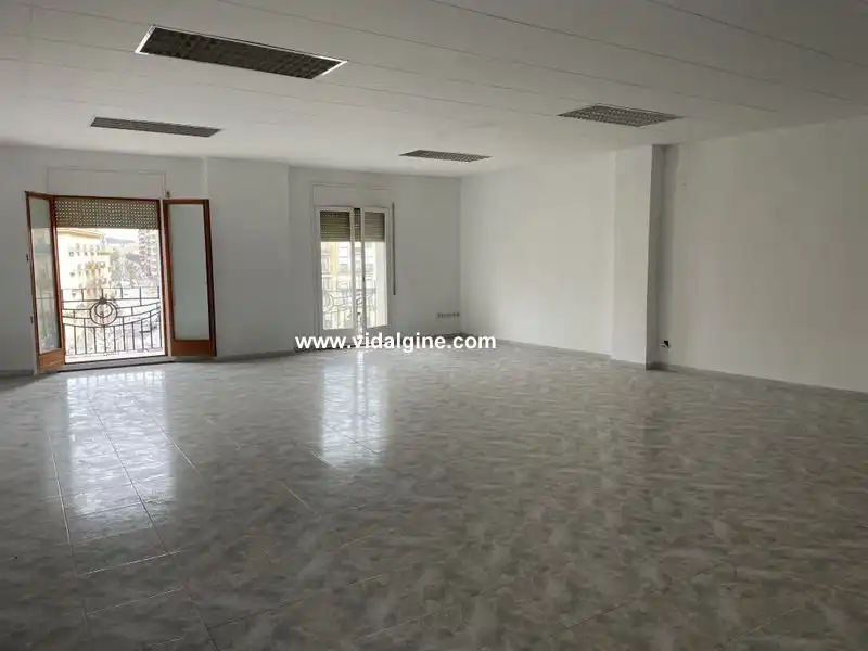 Local comercial de lloguer a Balaguer