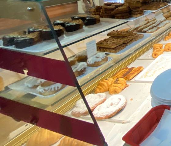 Local comercial en Alquiler en Font Verda