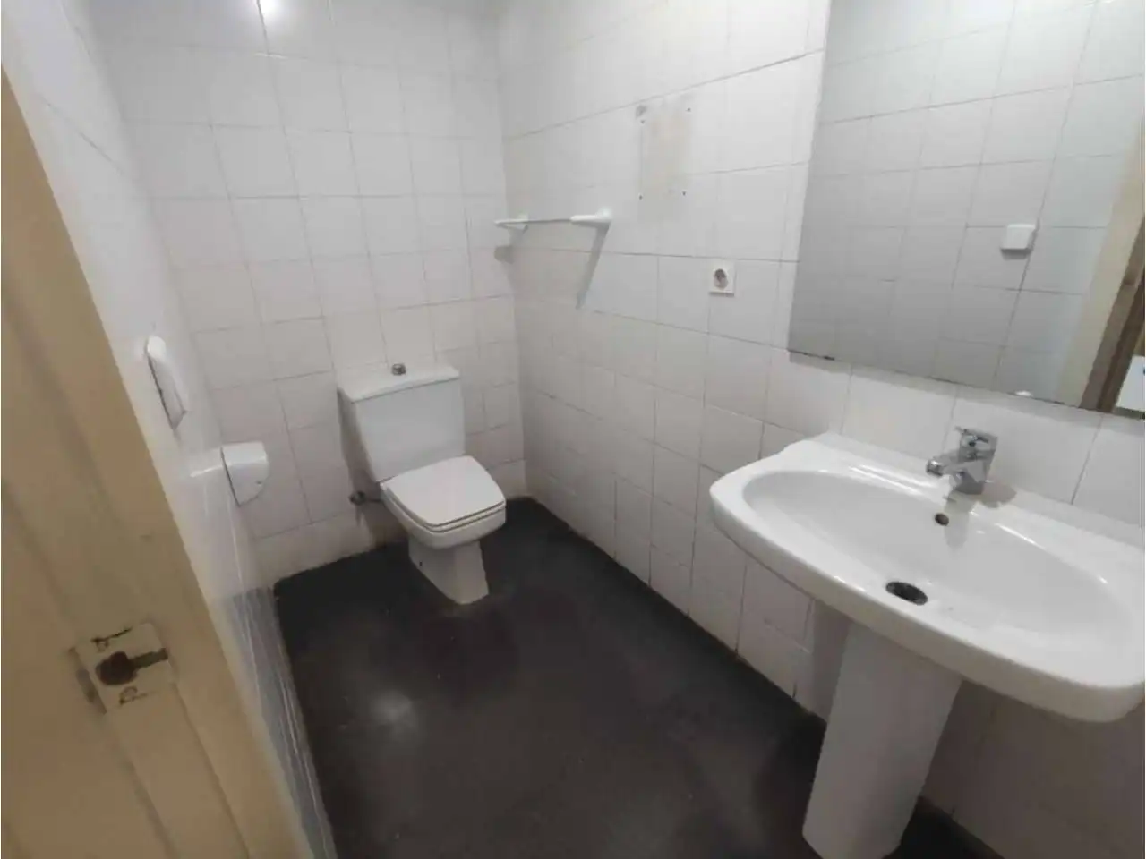 Bany de Local en venda en Cartagena