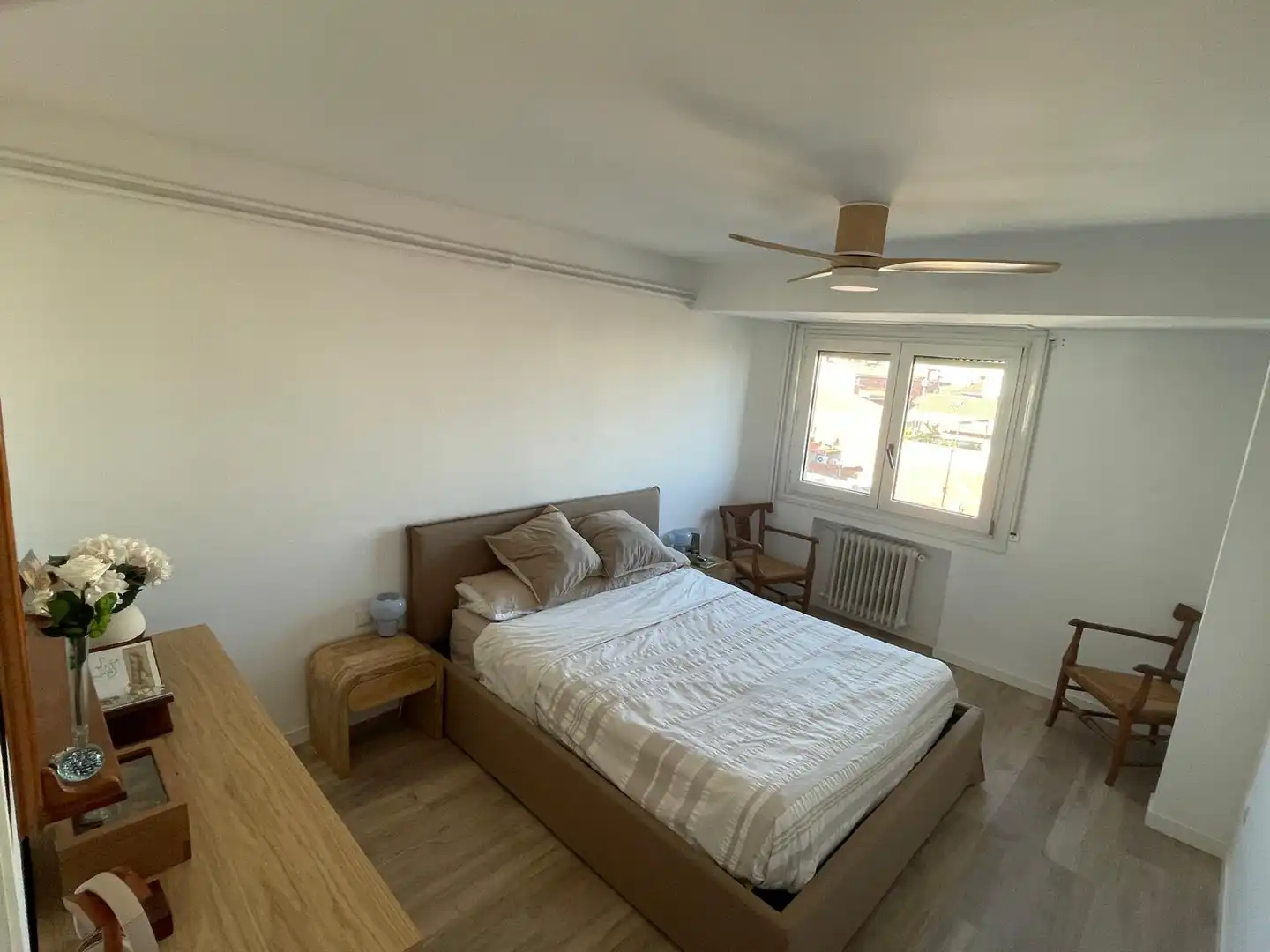 Schlafzimmer von Wohnung zum Verkauf in Terrassa mit Möbliert