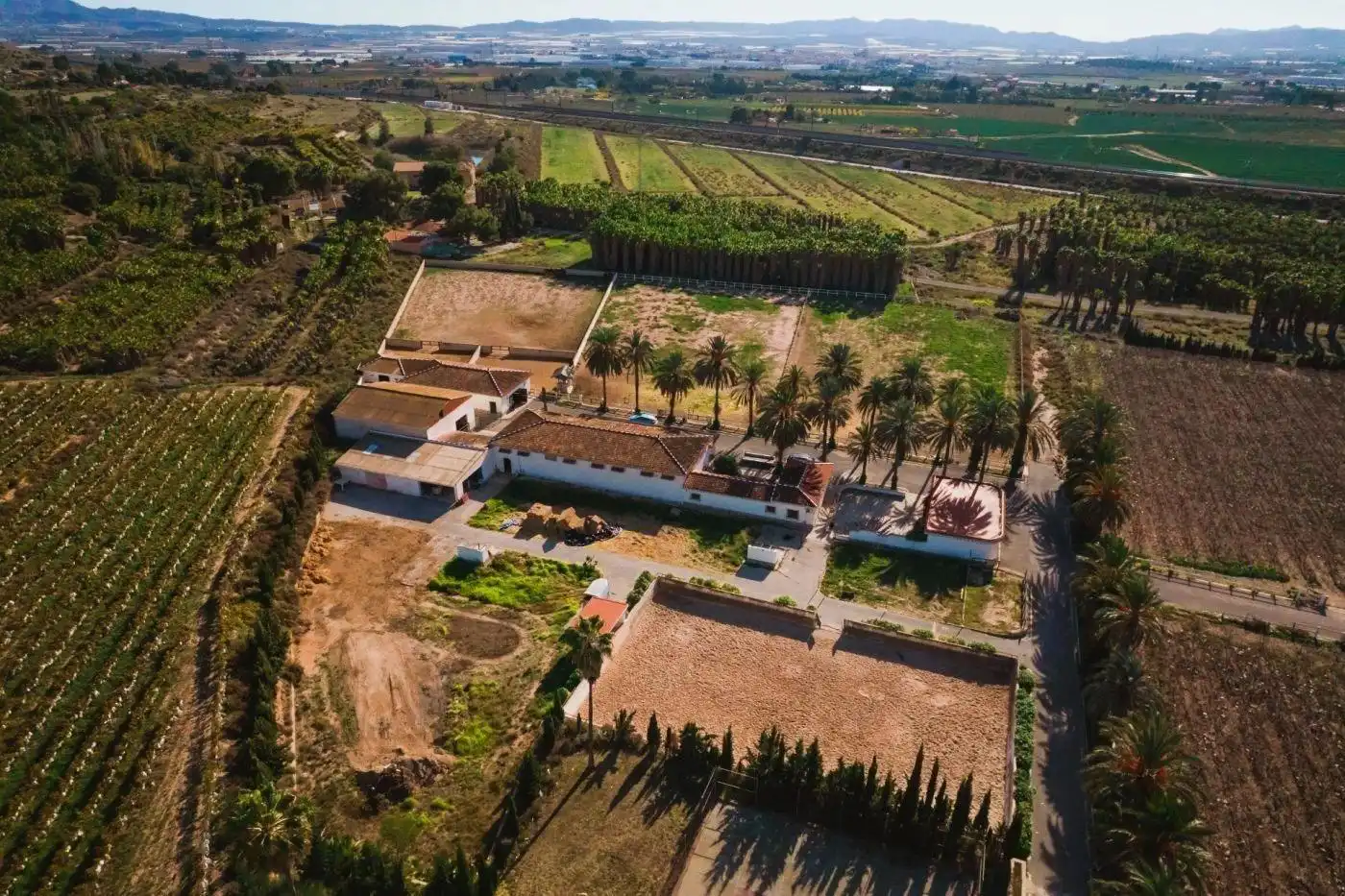 Außenansicht von Country house zum Verkauf in Novelda mit Klimaanlage, Heizung und Privatgarten