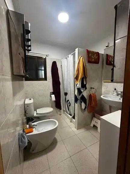 Baño de Finca rústica en venta en Sisante con Aire acondicionado, Calefacción y Terraza