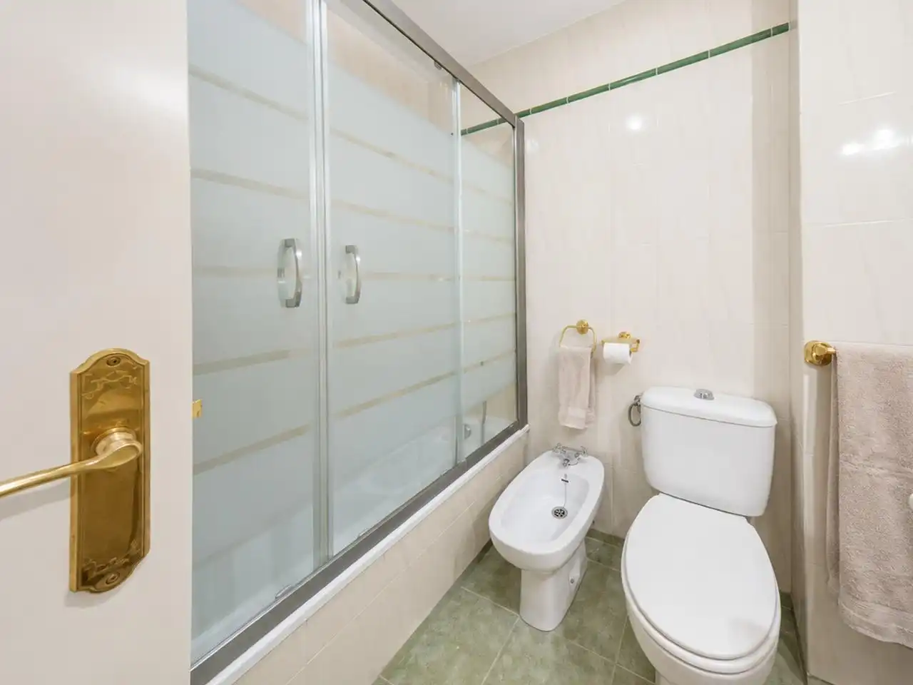 Baño de Piso en venta en Santa Pola con Terraza y Amueblado