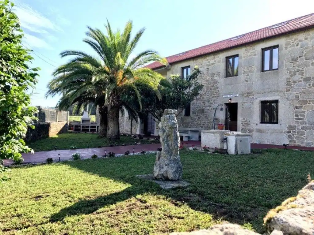 Vista exterior de Casa o chalet en venta en Lousame con Calefacción, Jardín privado y Parquet