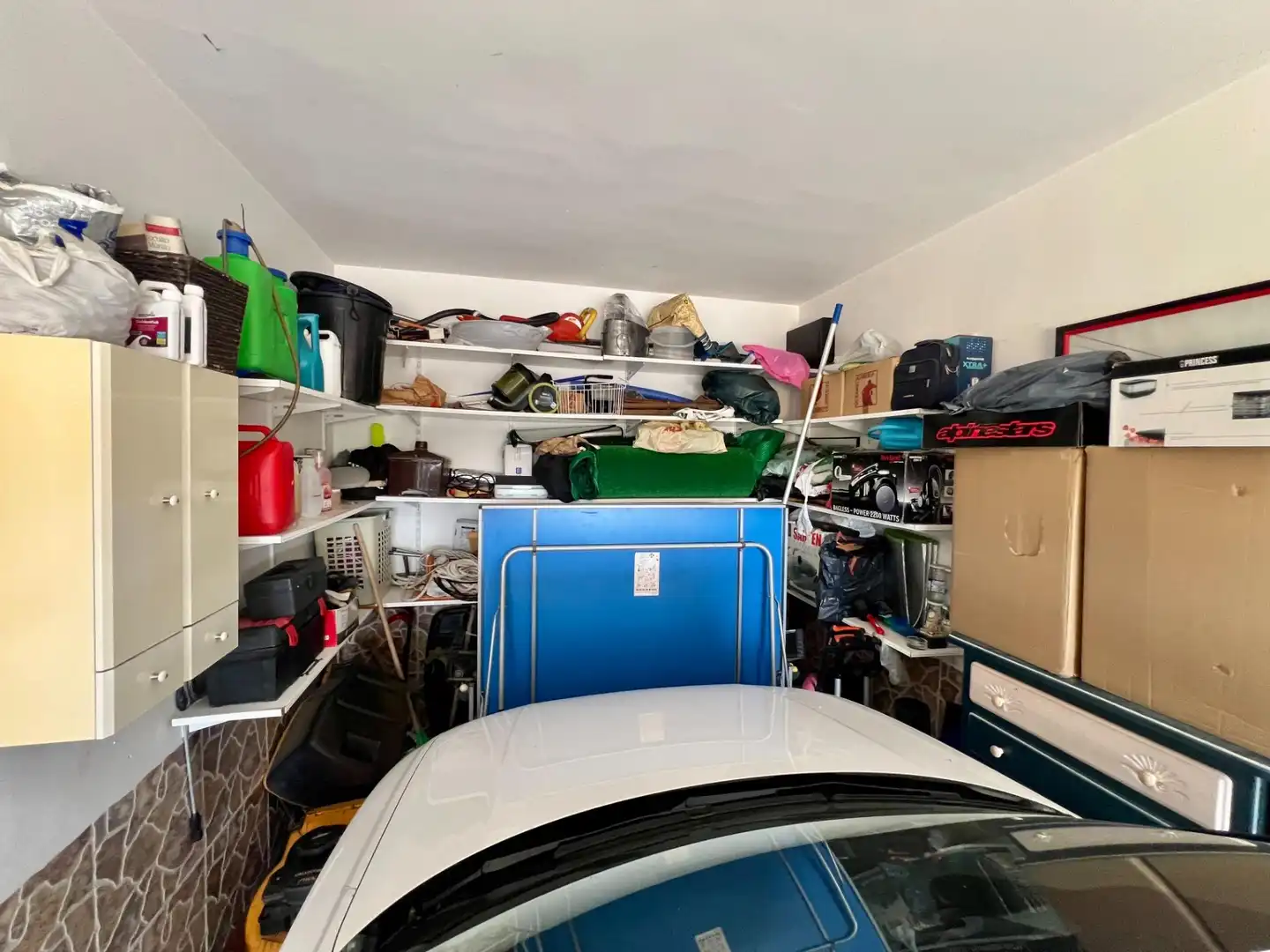 Parking of Houses for sale in Córdoba  with Air Conditioner and Swimming Pool