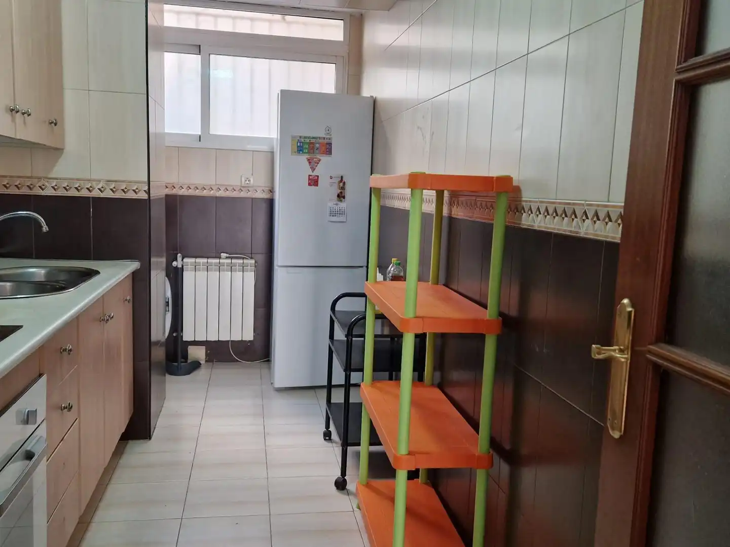 Cocina de Piso para compartir en Granada con Calefacción, Terraza y Amueblado