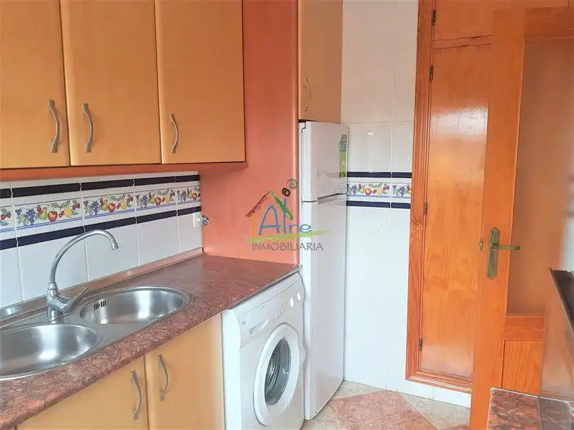 Cuina de Casa o xalet en venda en Almonte amb Aire condicionat, Calefacció i Terrassa