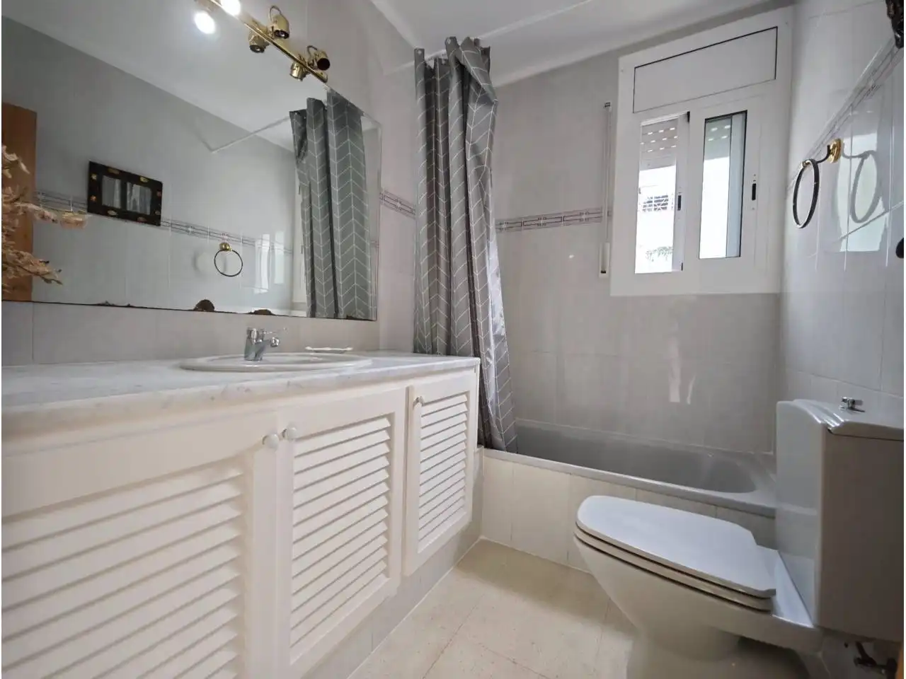 Baño de Casa o chalet en venta en Lloret de Mar con Jardín privado, Terraza y Piscina