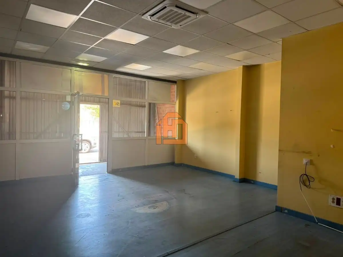 Nave industrial de alquiler en La Lastra